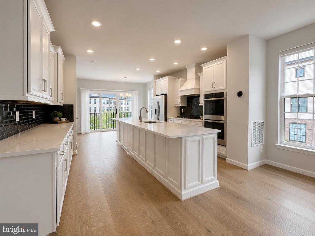 4432 FAIR LAKES COURT