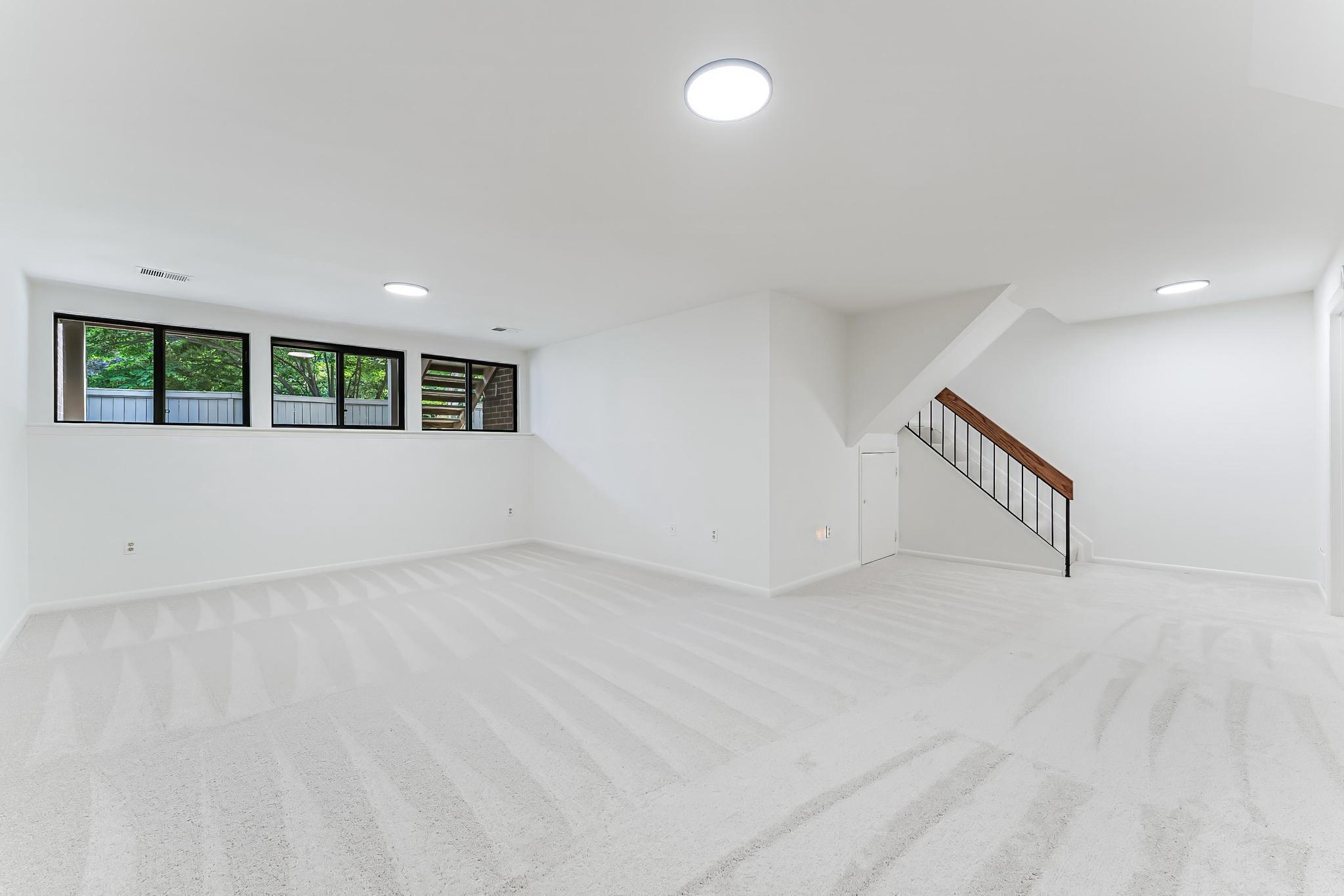 12023 INSHA COURT