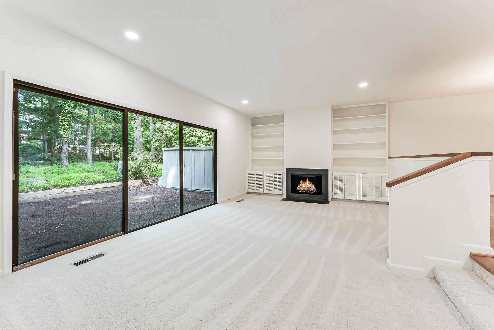 12023 INSHA COURT