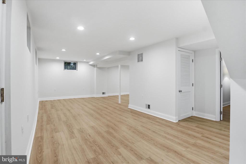 1812 OLNEY ROAD