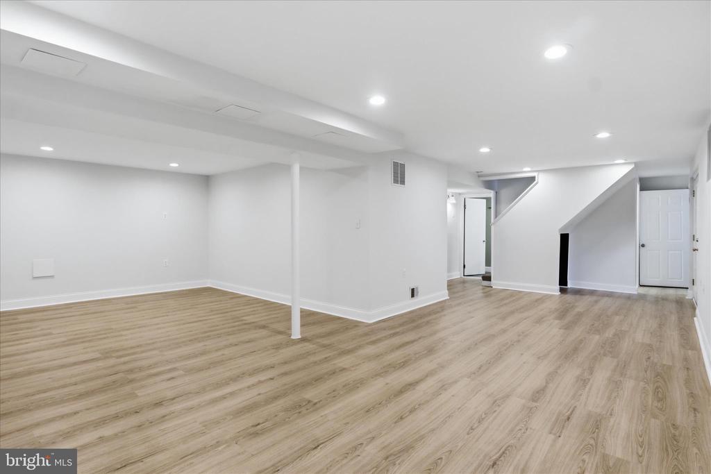 1812 OLNEY ROAD