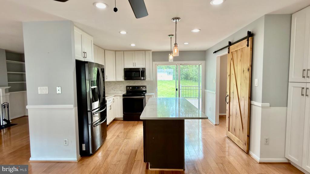 4217 KINCAID COURT