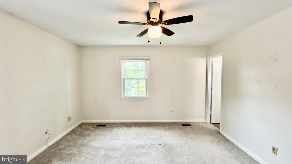 4217 KINCAID COURT