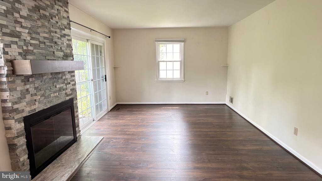 4217 KINCAID COURT