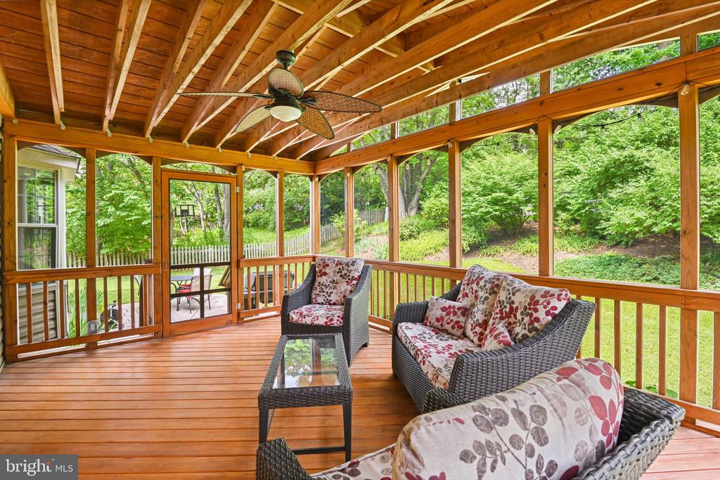 3013 DOWER HOUSE DRIVE