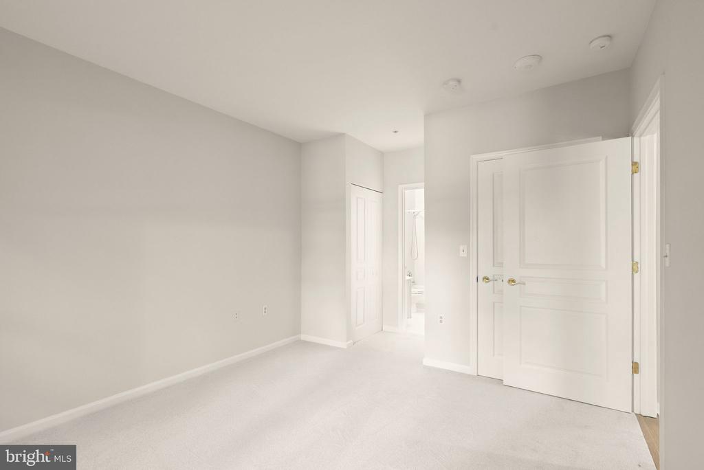 12919 ALTON SQUARE 101