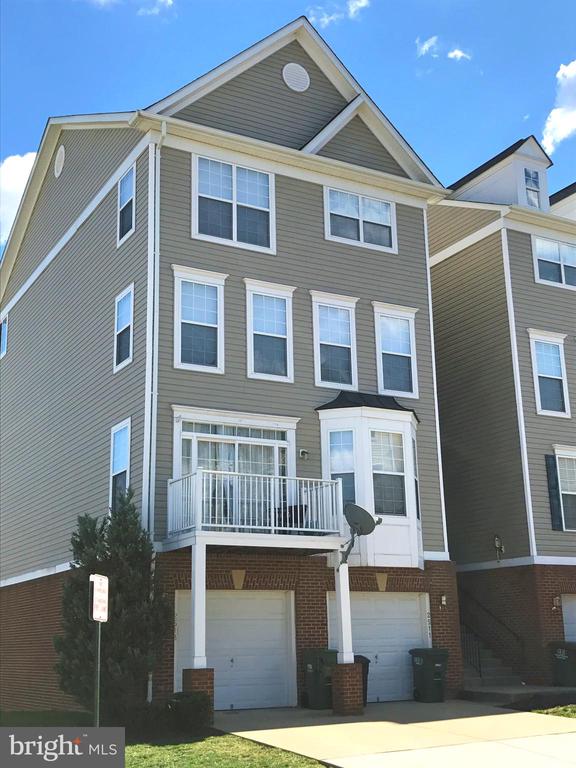 2511 PASCAL PLACE