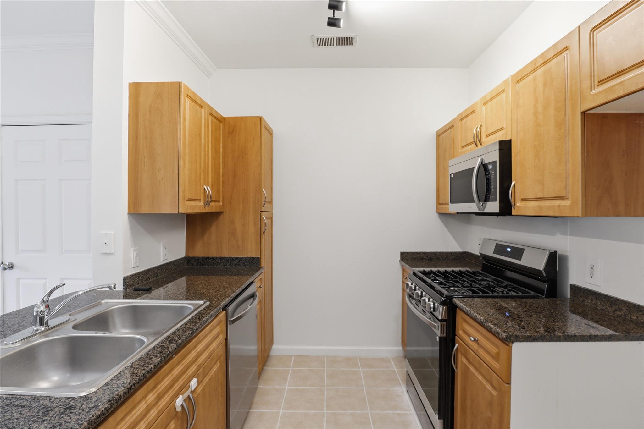12901 CENTRE PARK CIRCLE 116
