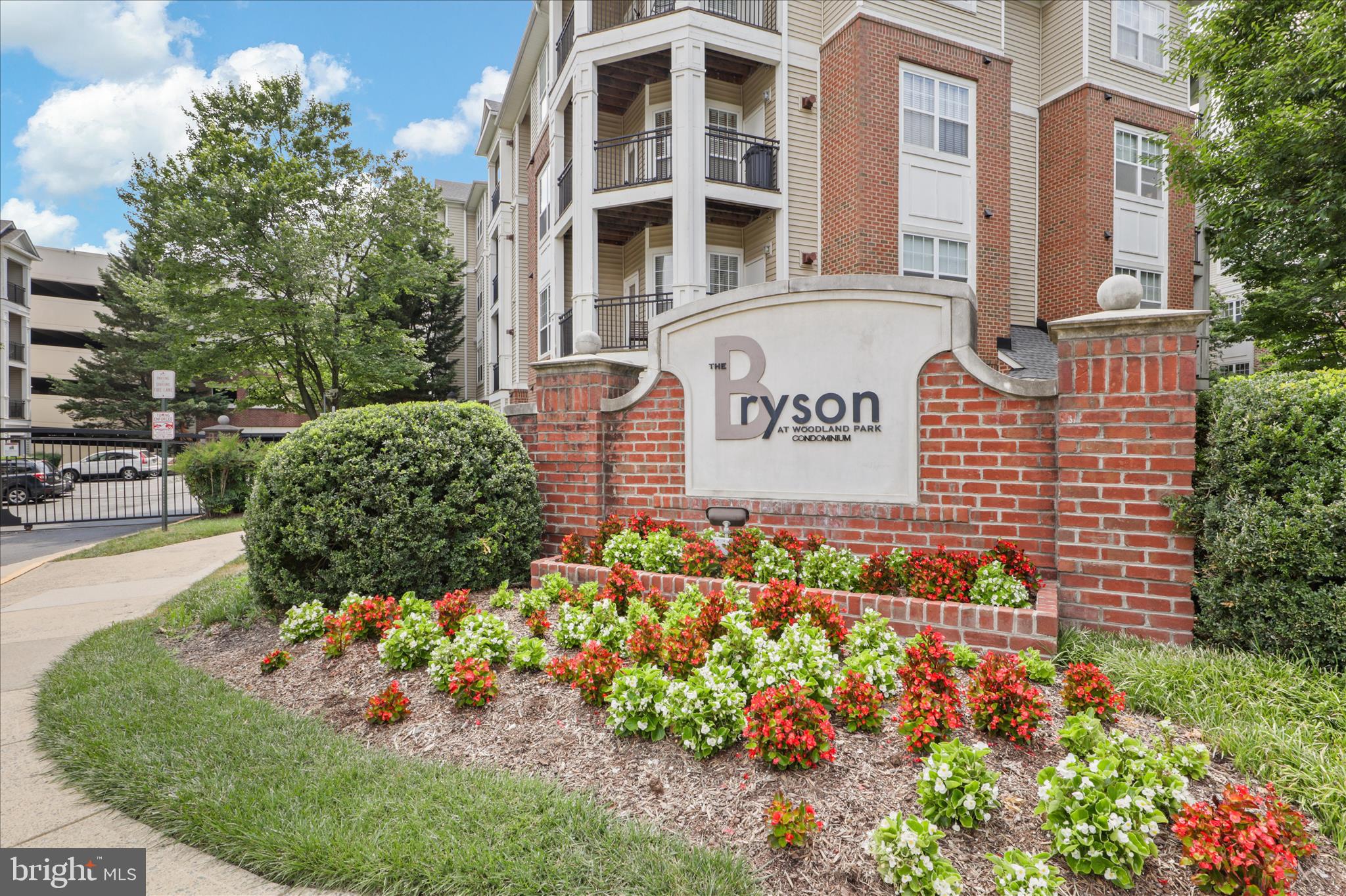 12901 CENTRE PARK CIRCLE 116
