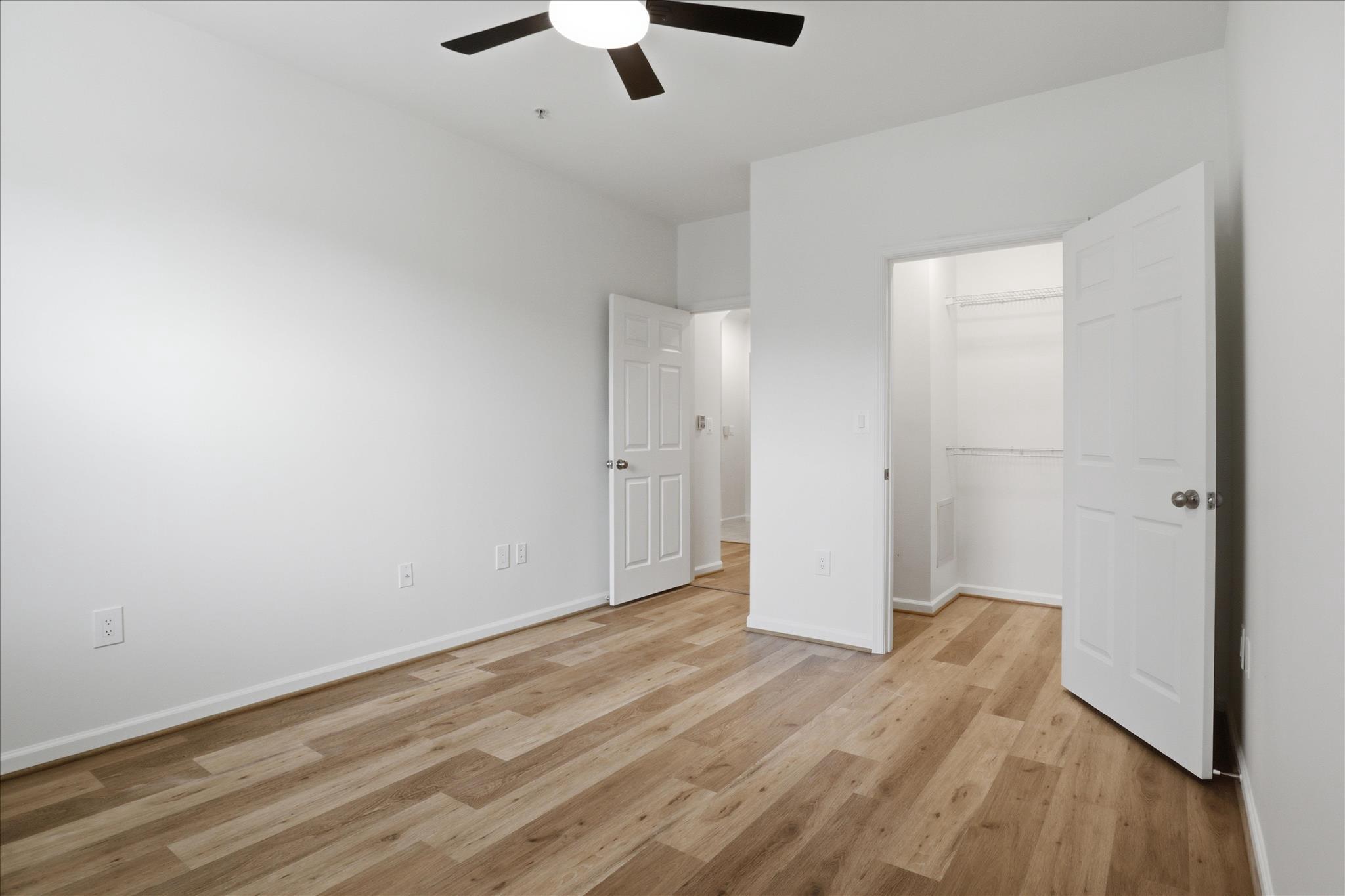12901 CENTRE PARK CIRCLE 116