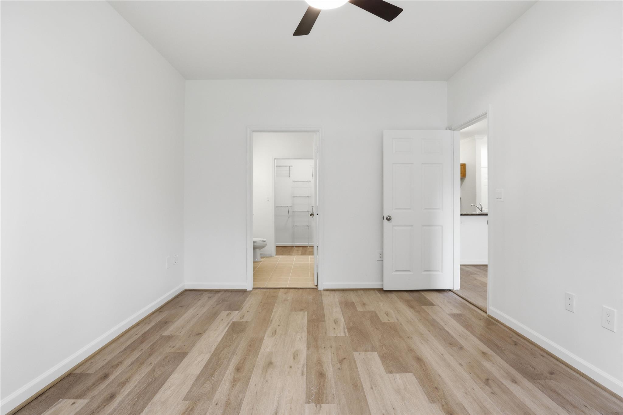 12901 CENTRE PARK CIRCLE 116