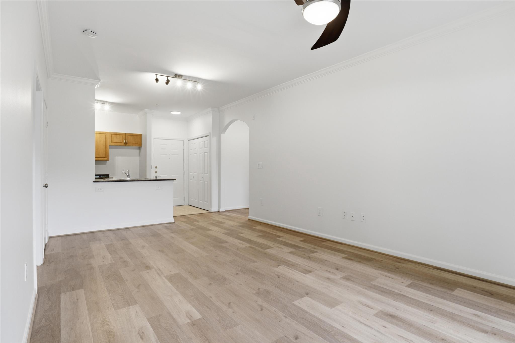 12901 CENTRE PARK CIRCLE 116