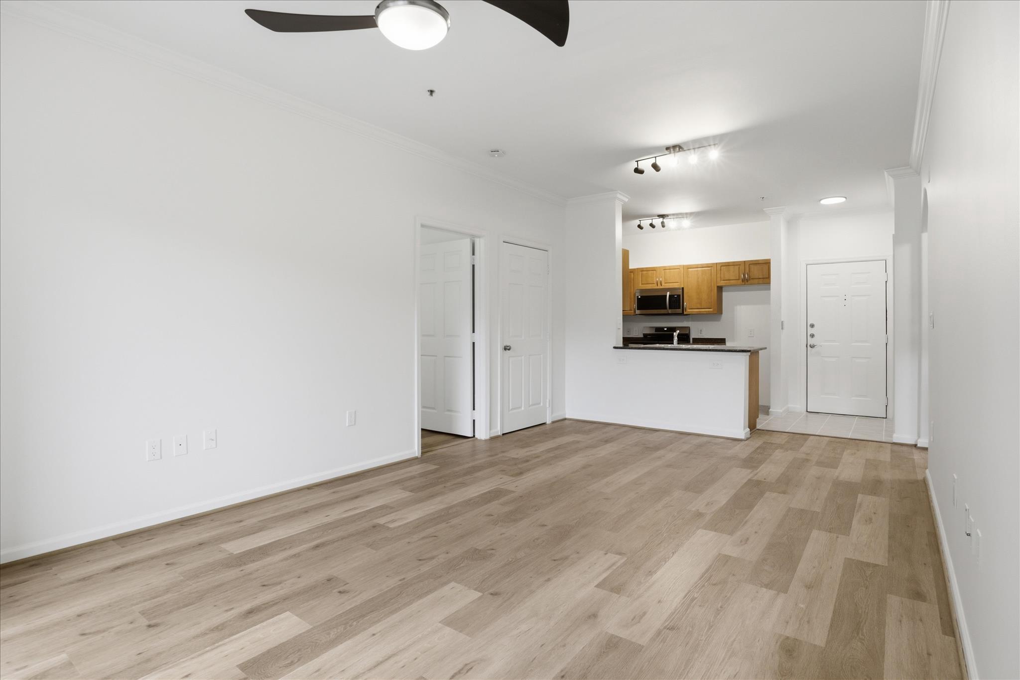 12901 CENTRE PARK CIRCLE 116