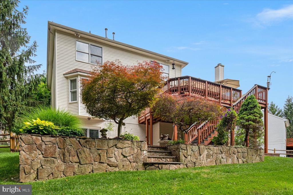 1501 JUDD COURT