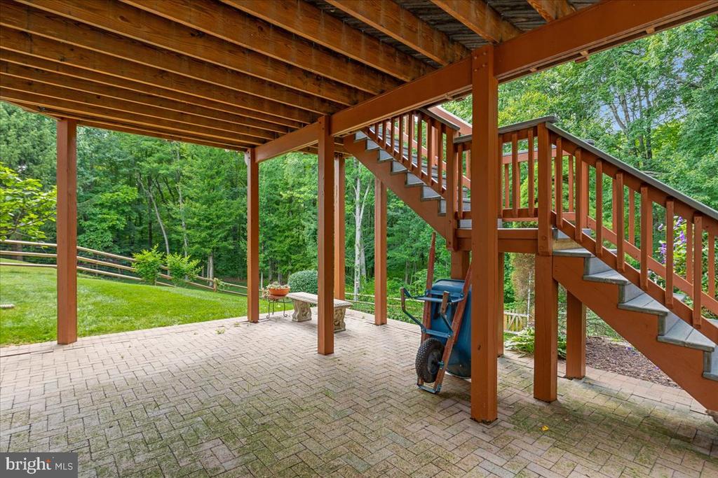 1501 JUDD COURT