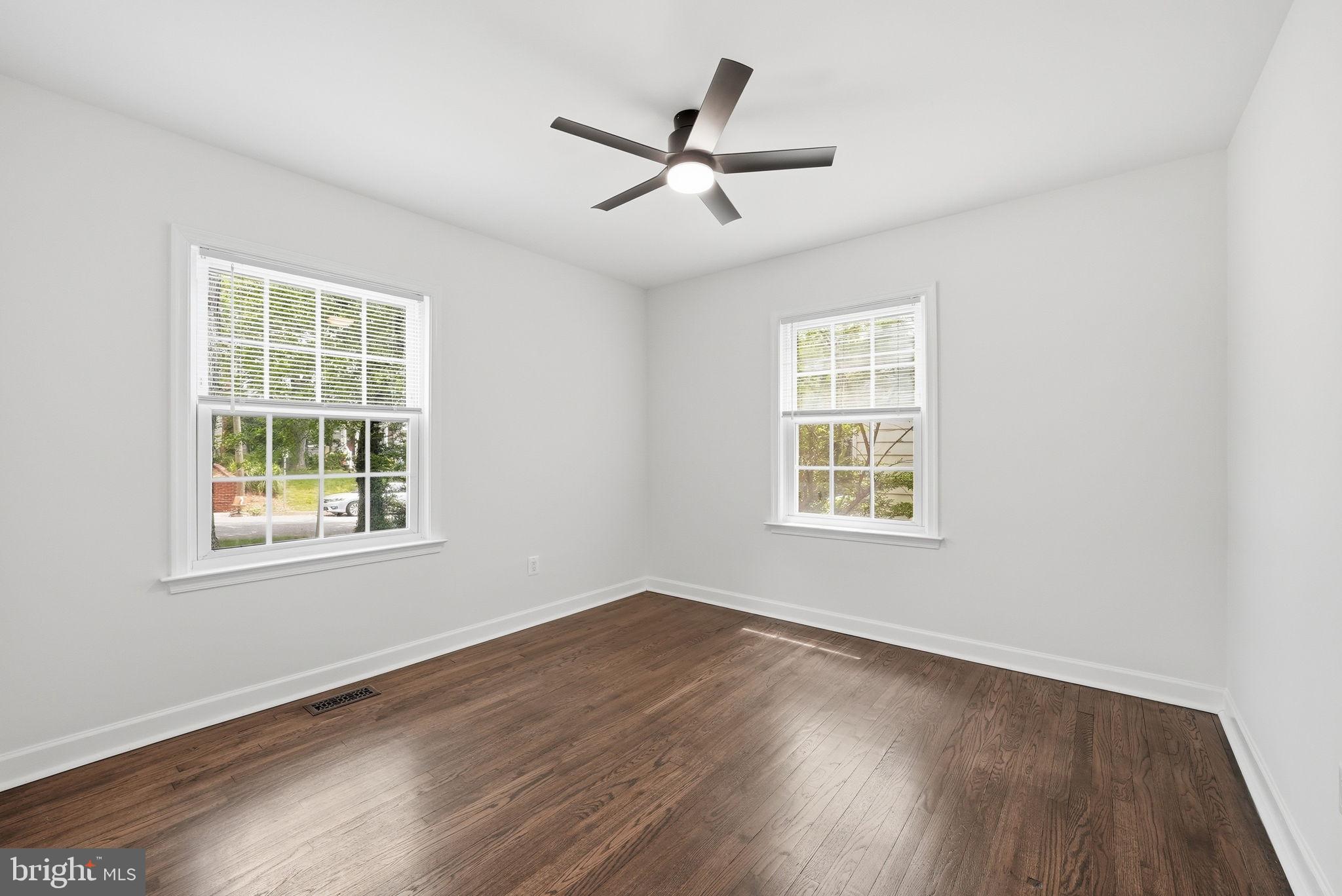 2828 W GEORGE MASON ROAD