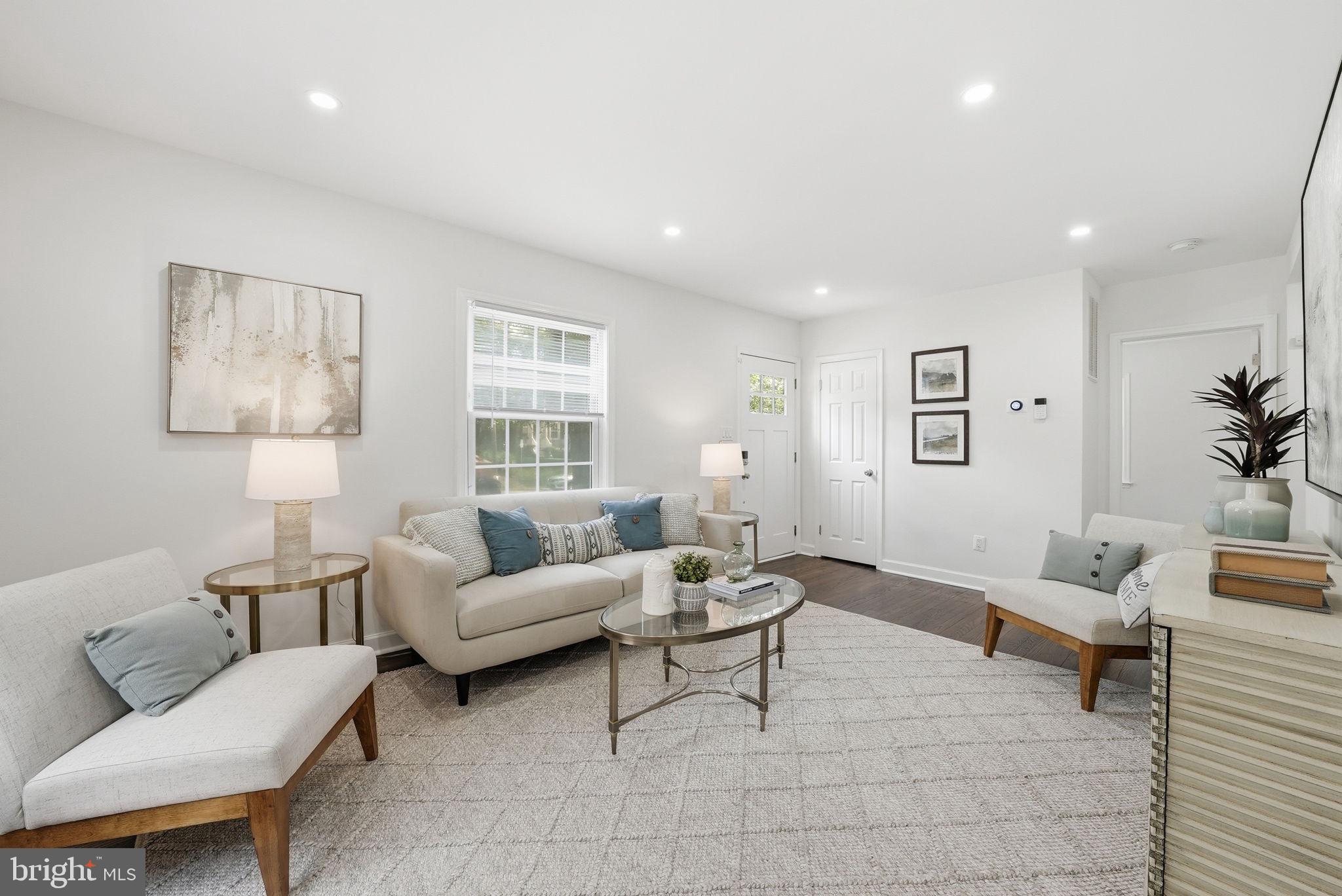 2828 W GEORGE MASON ROAD