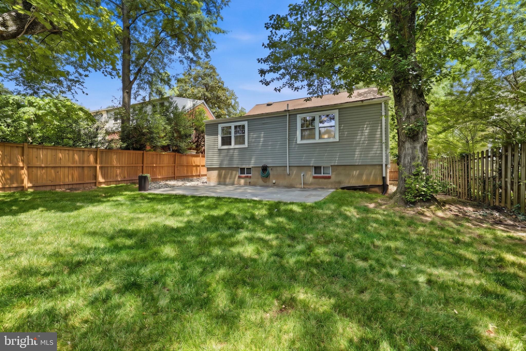2828 W GEORGE MASON ROAD