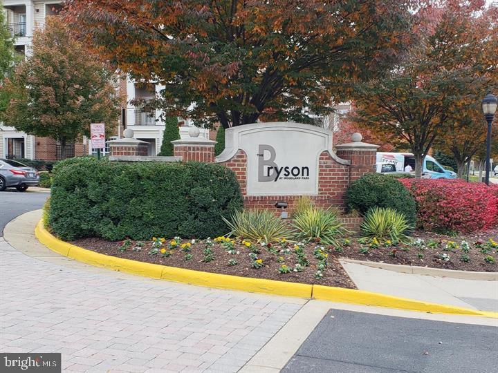 12921 CENTRE CIRCLE 301