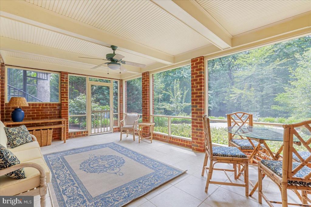 7131 WOODLAND DRIVE