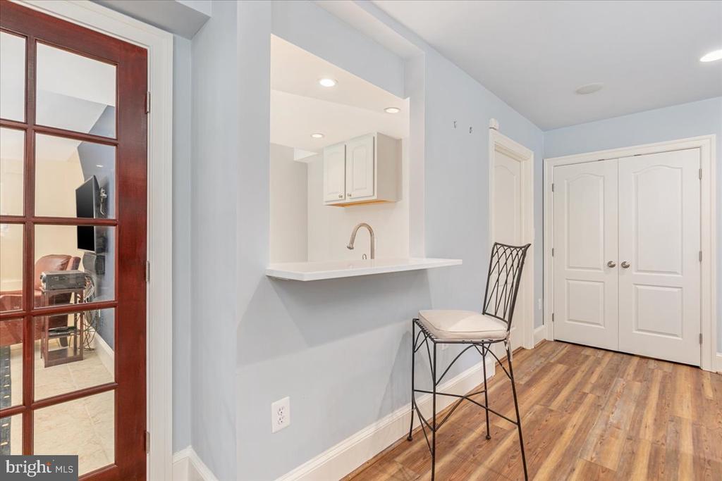 7131 WOODLAND DRIVE