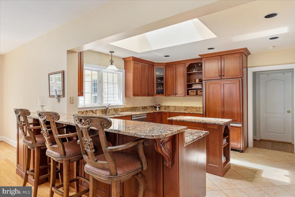 7131 WOODLAND DRIVE