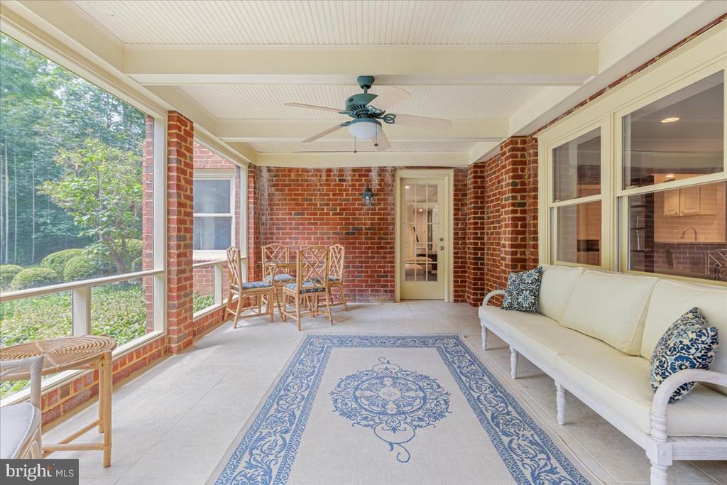 7131 WOODLAND DRIVE