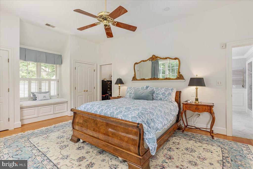 7131 WOODLAND DRIVE
