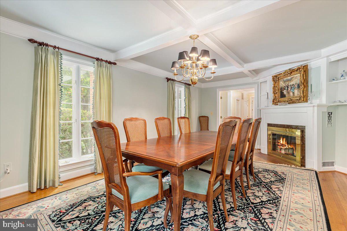 7131 WOODLAND DRIVE