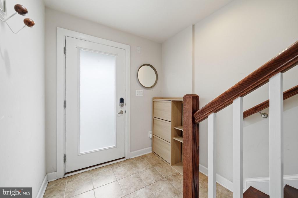 9251 WOOD VIOLET COURT