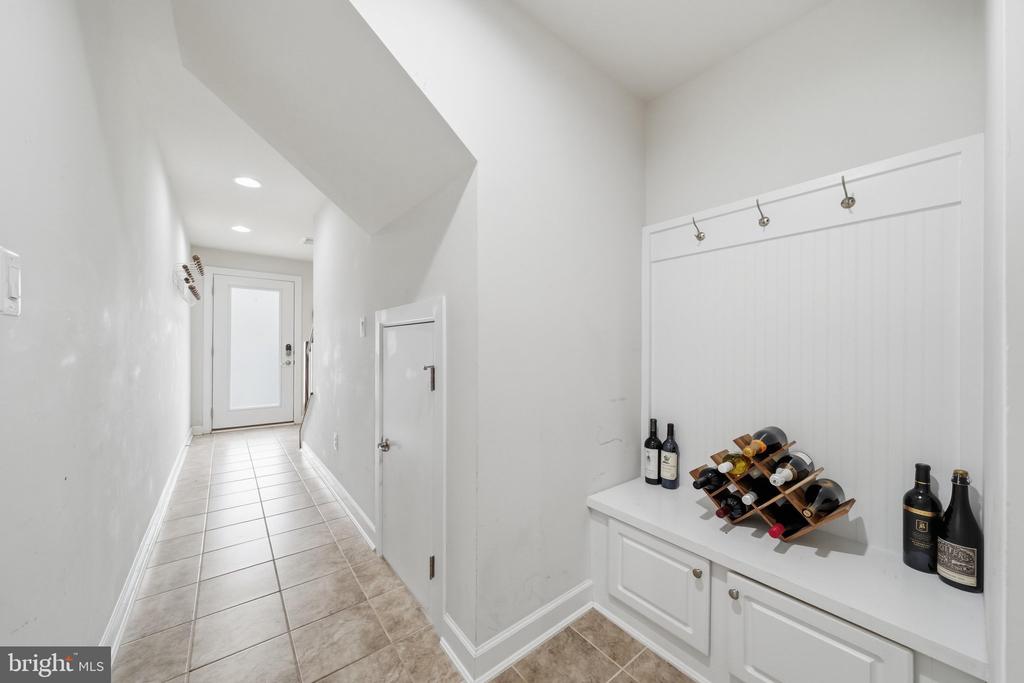 9251 WOOD VIOLET COURT