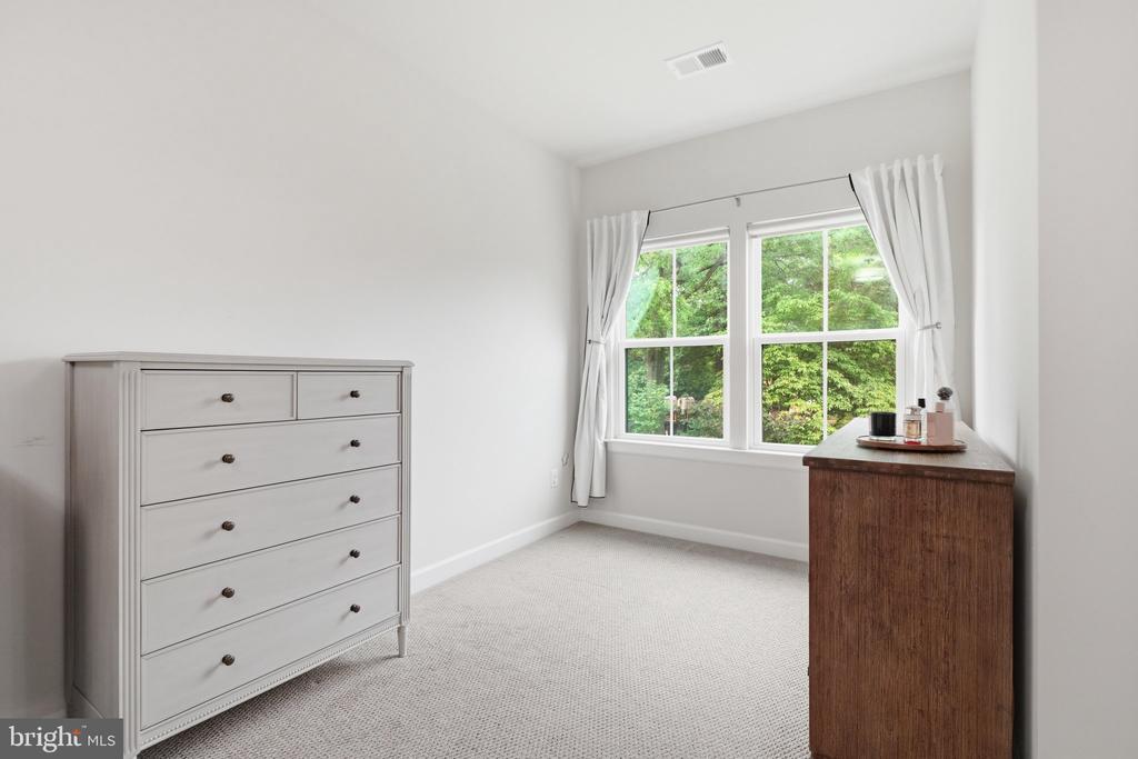 9251 WOOD VIOLET COURT