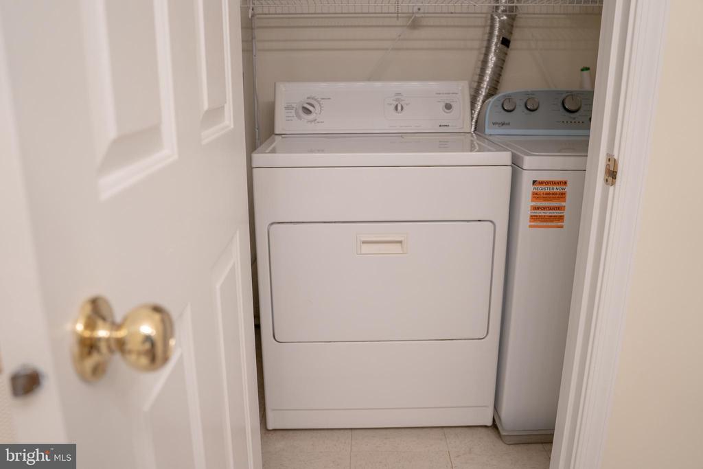 12101 GREENWOOD COURT 301