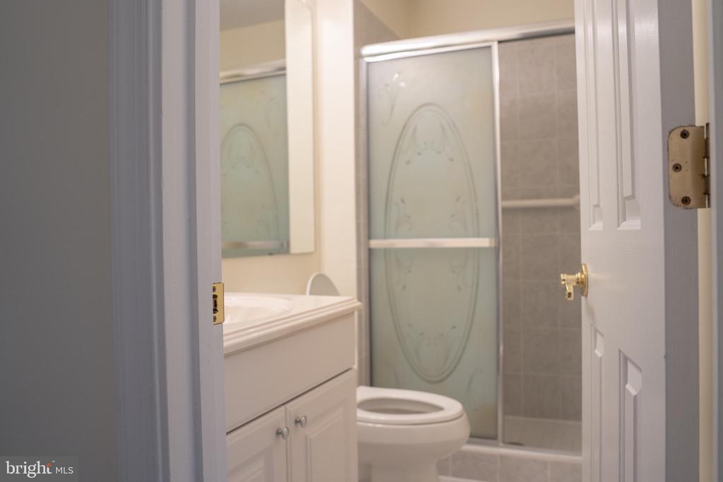12101 GREENWOOD COURT 301