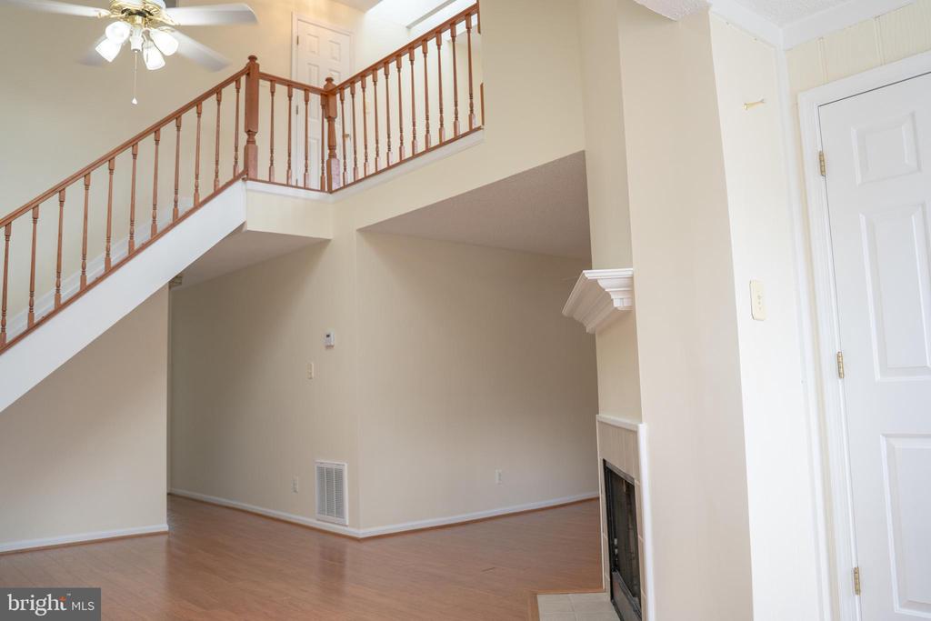 12101 GREENWOOD COURT 301