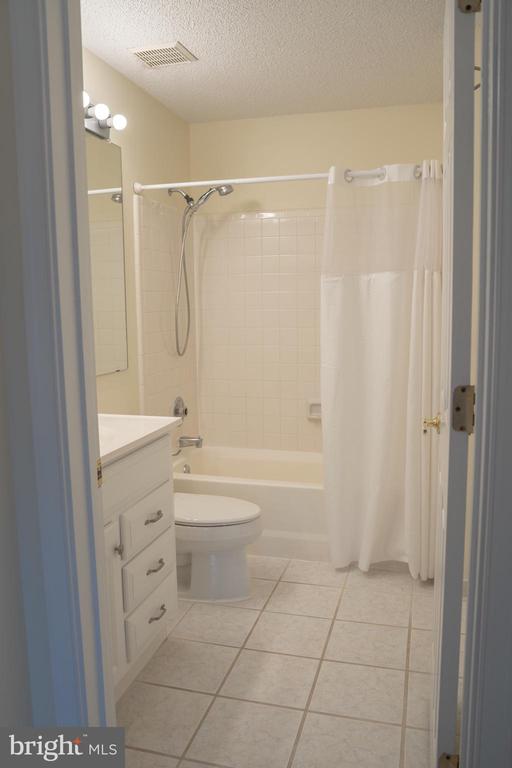12101 GREENWOOD COURT 301