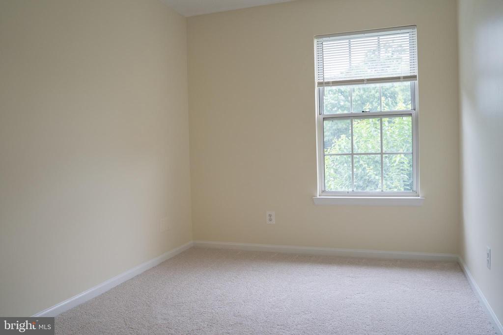 12101 GREENWOOD COURT 301