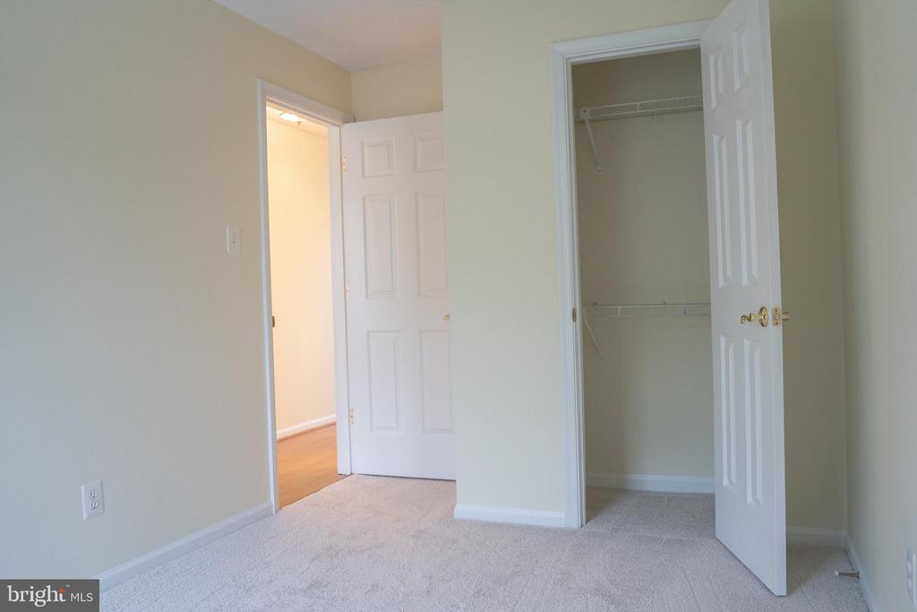 12101 GREENWOOD COURT 301