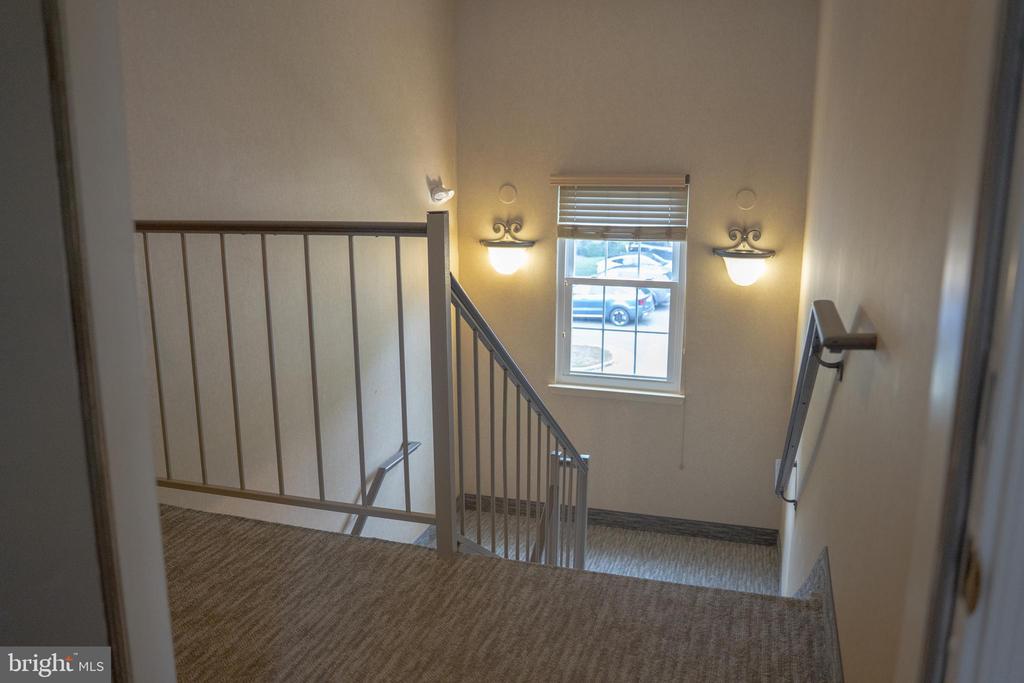 12101 GREENWOOD COURT 301