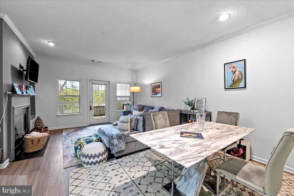 1708 LAKE SHORE CREST DRIVE 24