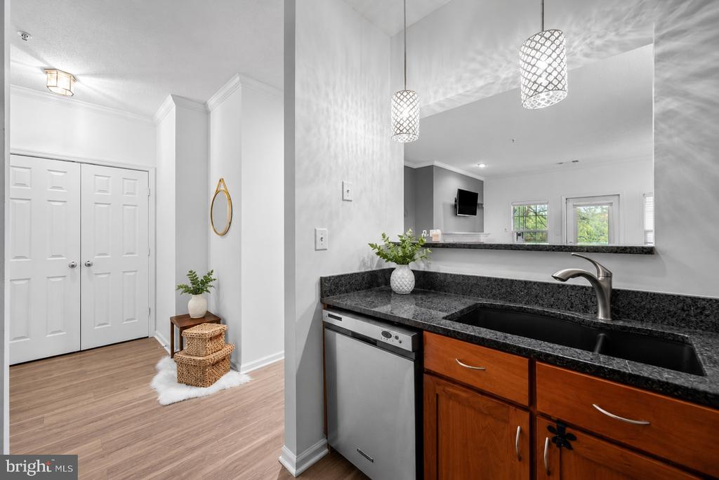 1708 LAKE SHORE CREST DRIVE 24