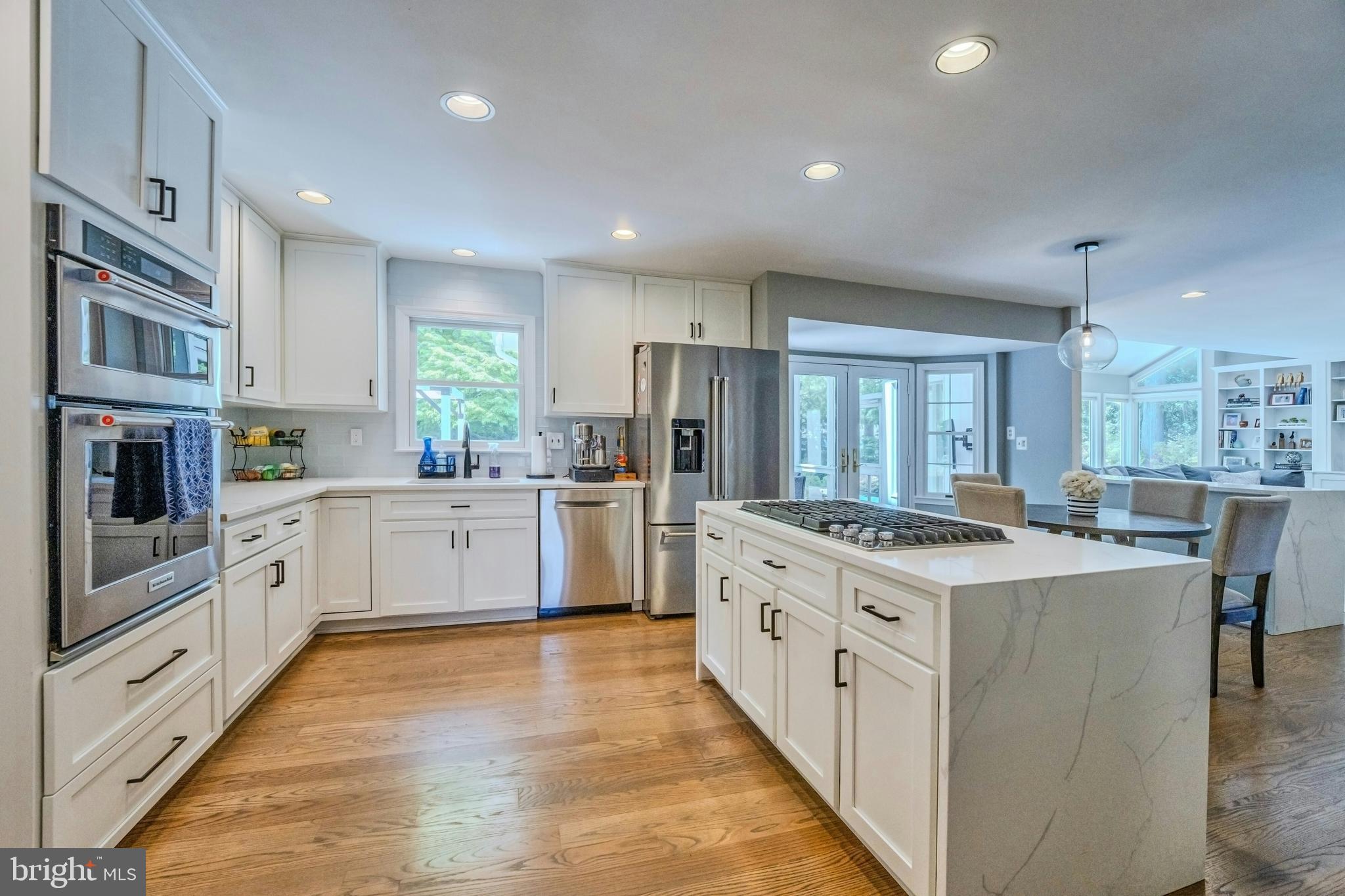 10904 BERRYLAND COURT
