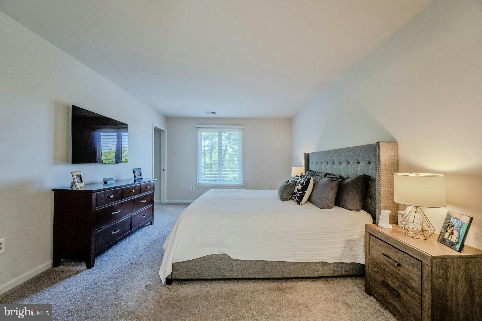 10904 BERRYLAND COURT