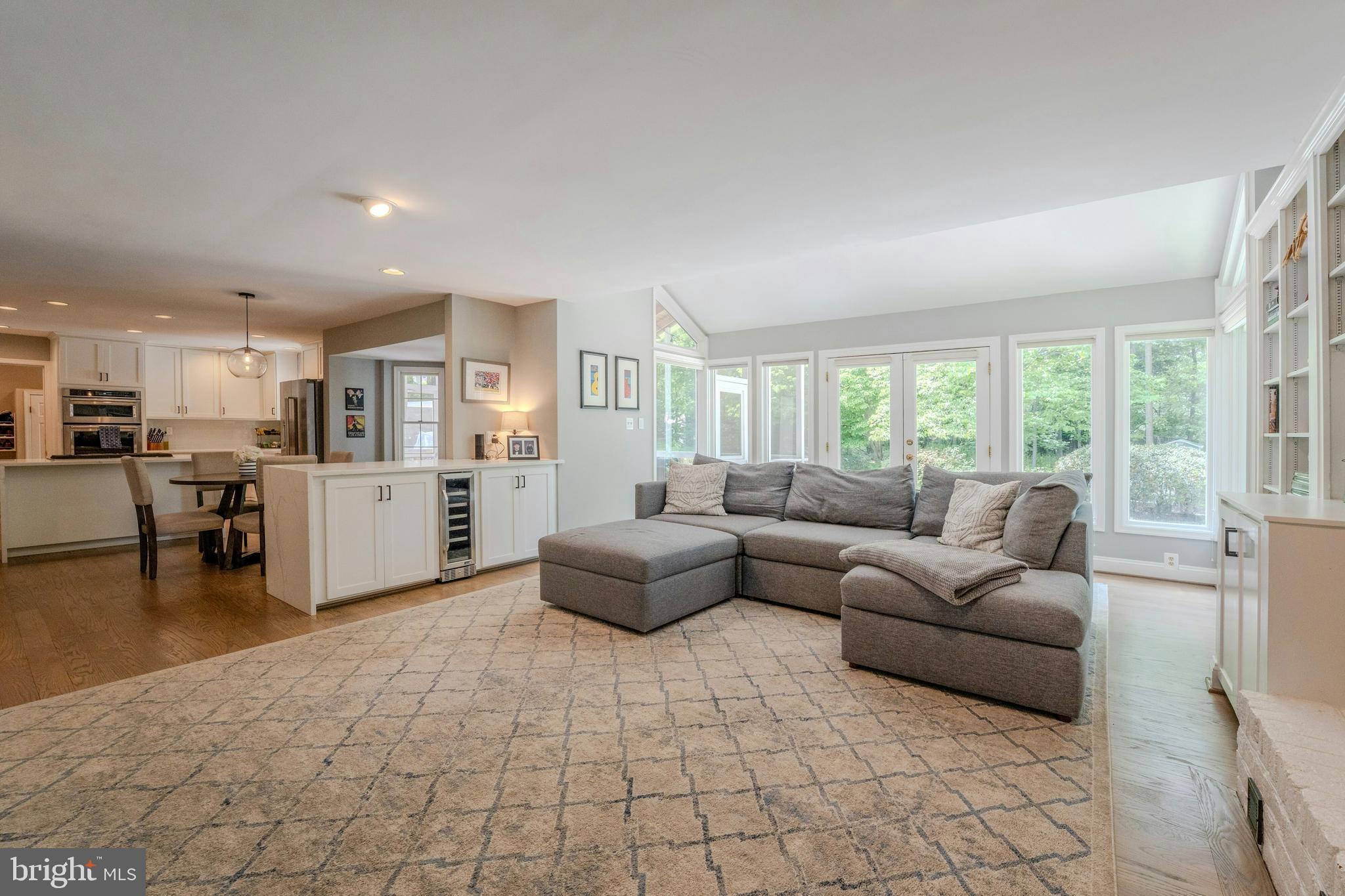 10904 BERRYLAND COURT