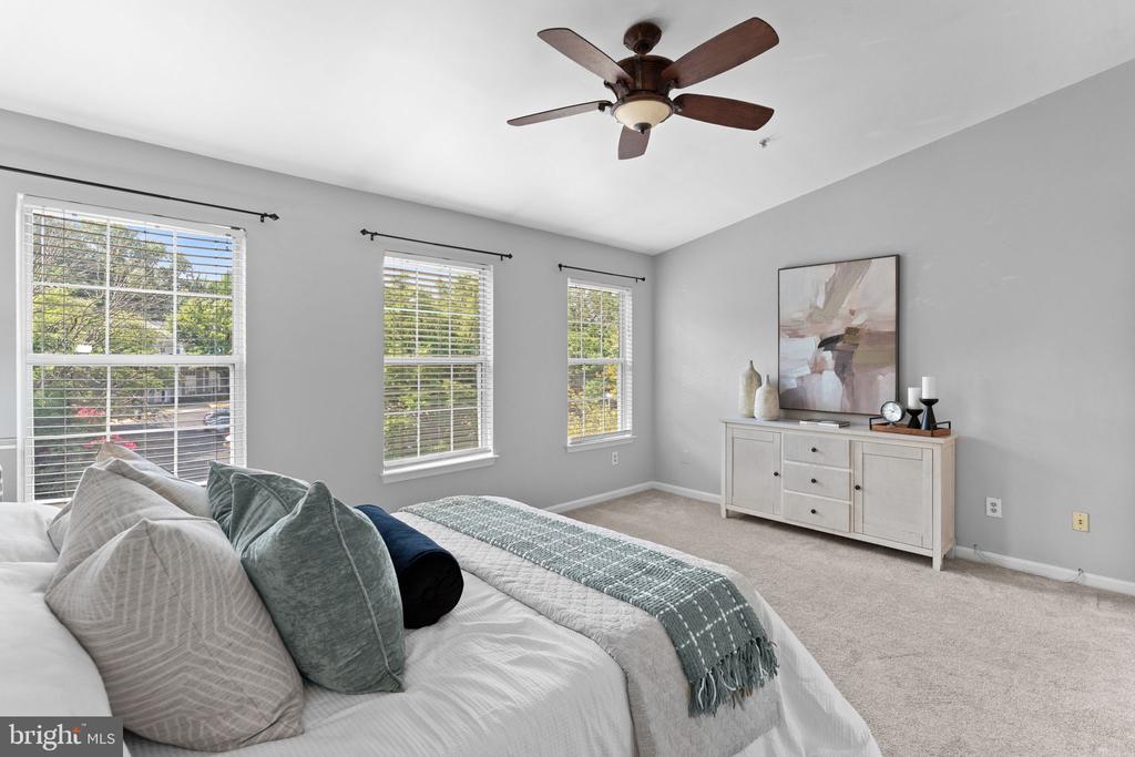 11706 ROCKAWAY LANE Unit: 113