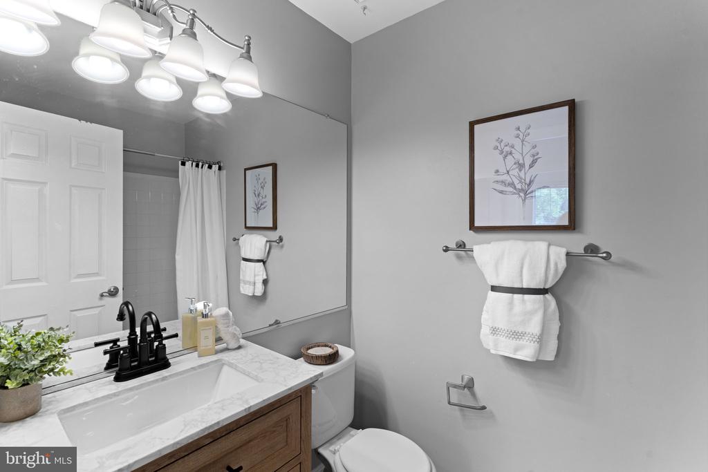 11706 ROCKAWAY LANE Unit: 113