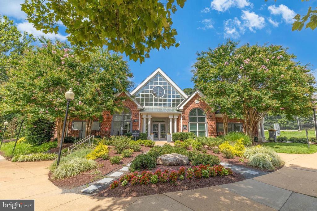 11706 ROCKAWAY LANE Unit: 113