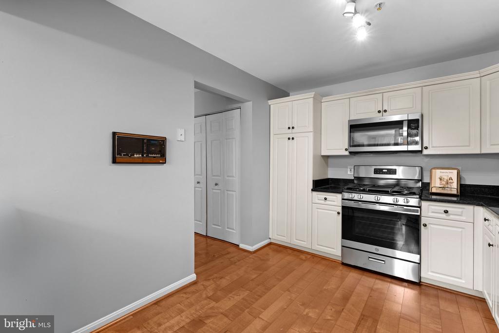 11706 ROCKAWAY LANE Unit: 113