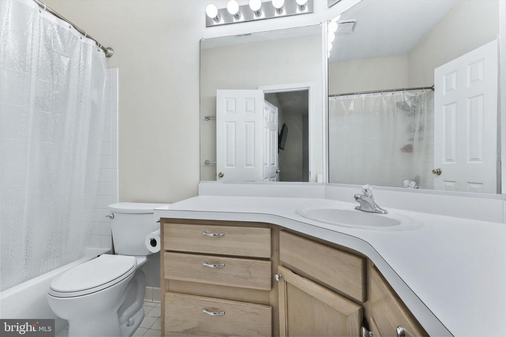 14317 CLIMBING ROSE WAY Unit: 104