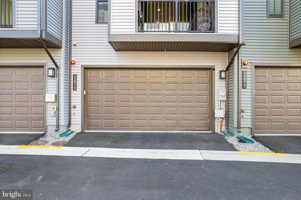 12973 HATTONTOWN SQUARE